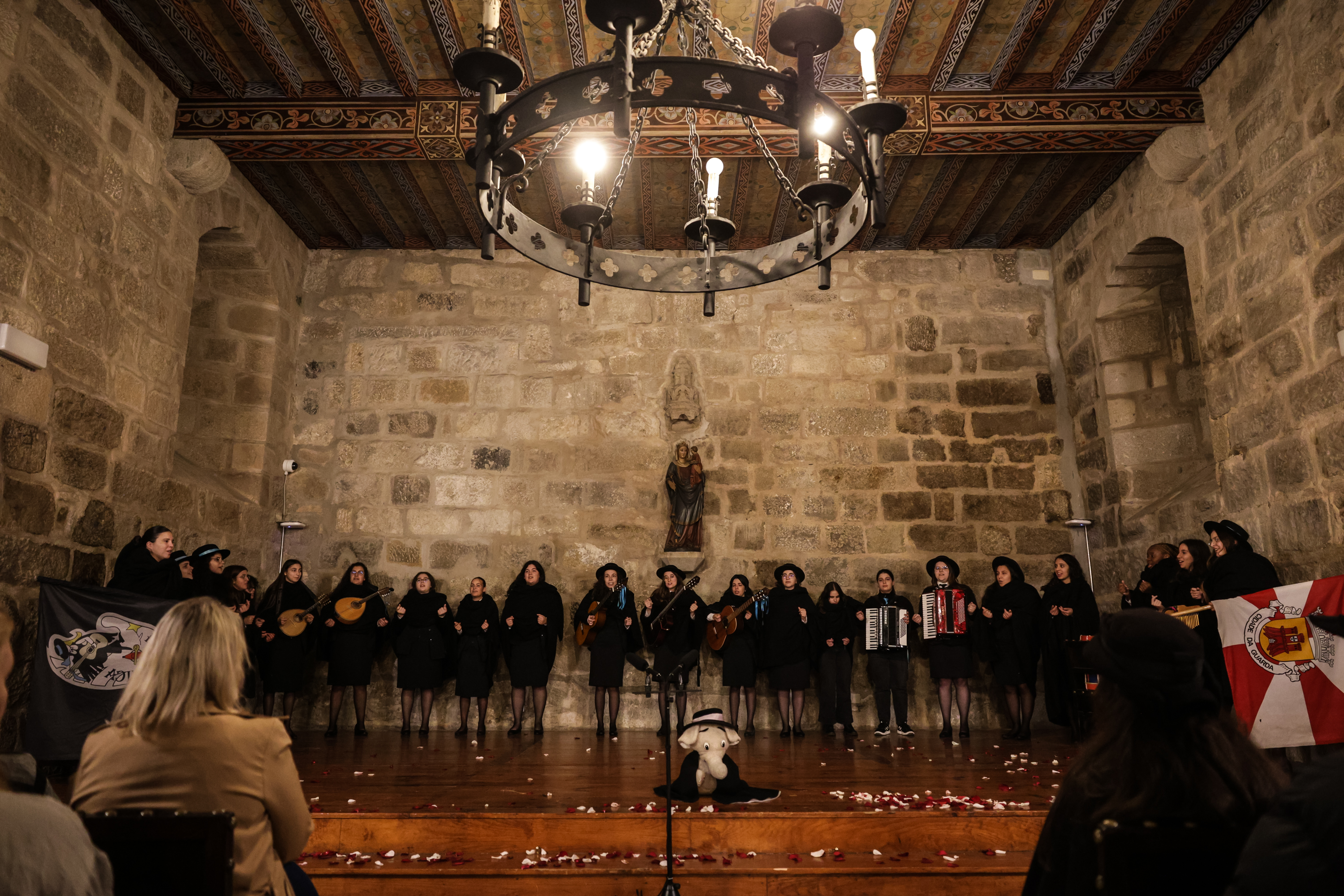 Thumbnail da galeria Tunão Serenatas